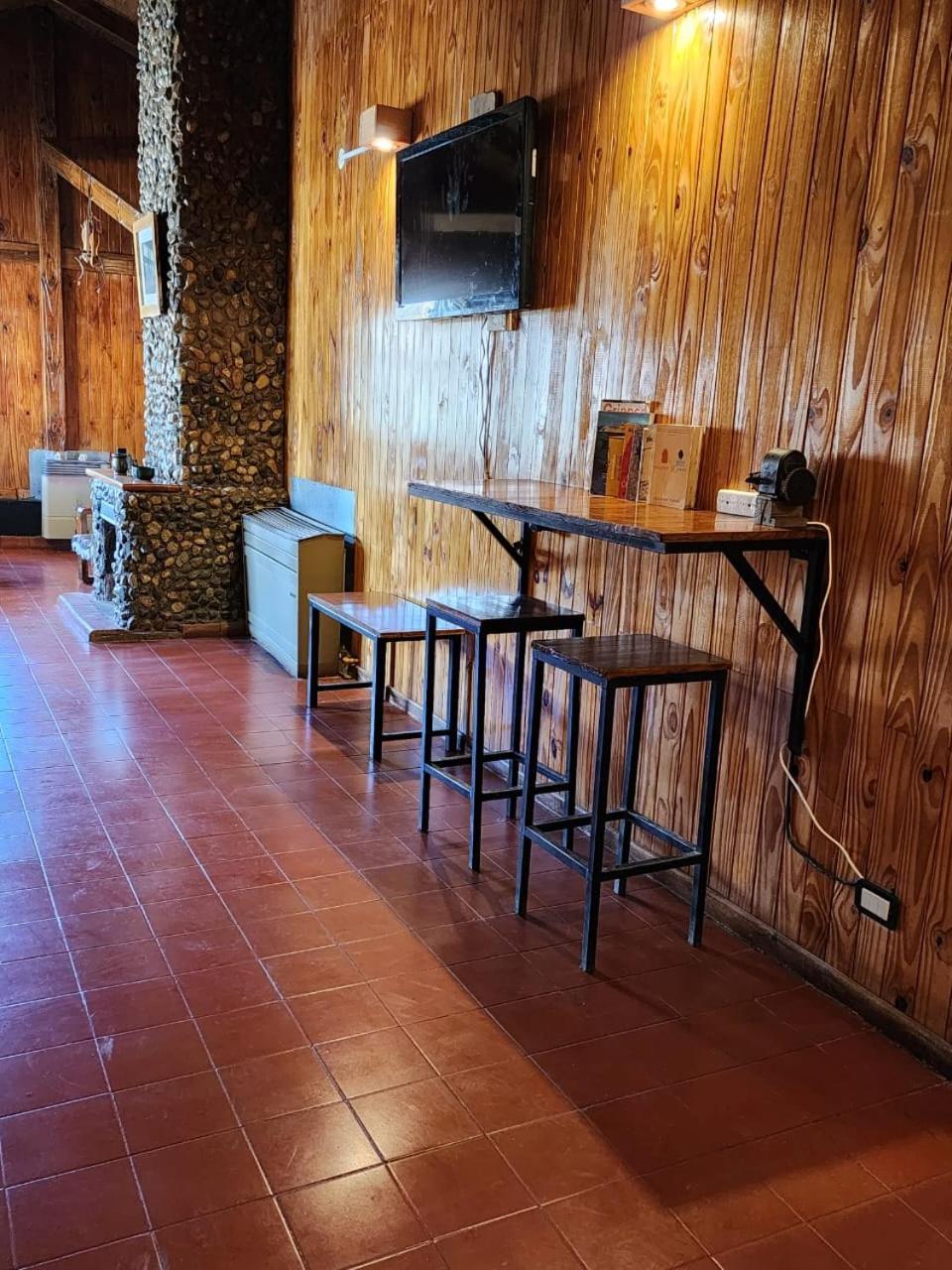 Hostel Cerro Torres Эль-Чальтен Экстерьер фото